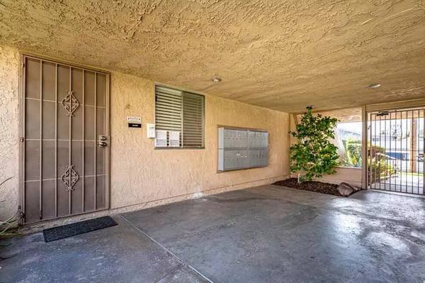 $2,425 / 2br - 830ft2 - The Lifestyle You've Been Dreaming Of: Explore Our 2-Bedroom. (Rowland Heights)