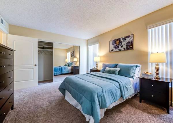 $2,153 / 1br - 665ft2 - Wonderful 665 sq ft 1 Bedroom / 1 Bath Designed with Urban Elegance (Studio City)