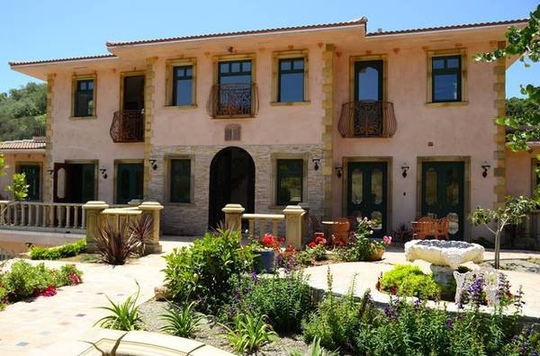 $2,495 / 7br - 9000ft2 - Luxury Malibu 9,000 Square Foot Villa (Malibu)