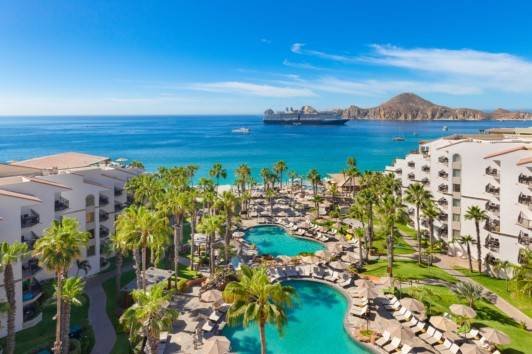 $1,200 / 1br - 700ft2 - 1 Bedroom Deluxe in Cabo San Lucas, Mexico for Dec 13-20, 2025 Only (Medano Beach)