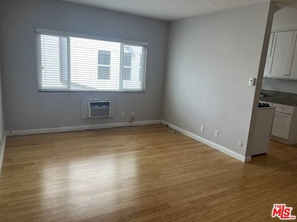 $1,695 - 1 Bedroom, 700 sq ft - 1 Bedroom Unit Near Temple &amp; Alvarado - Echo Park (Los Angeles)