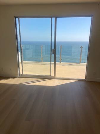 $6,250 / 2br - 1179ft2 - Malibu Ocean View Condo With Breathtaking Scenery &amp; Spacious Balcony (Pacific Palisades)