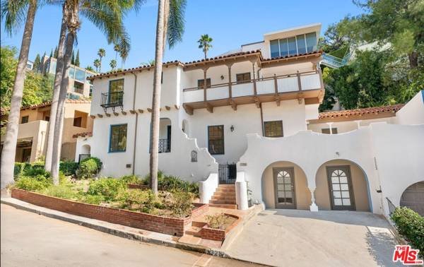 $15,995 / 5br - 5100ft2 - Magnificent Spanish-Style Home in Hollywood Hills (Los Angeles)