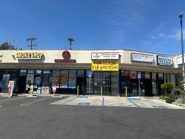 $1,775 / 900ft² - Space Available, Landlord Helps with Tenant Improvements (Pacoima)
