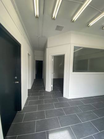 Office Space for Rent in London, £2,500 per Month, 1,200 Sq Ft, 5-Year Lease