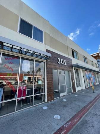 $525 - $800/Mo Creative Office / Personal Service Studios / East Anaheim St (Long Beach)