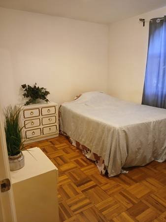 $850 / 1br - Room for Rent, Tarzana (tarzana)