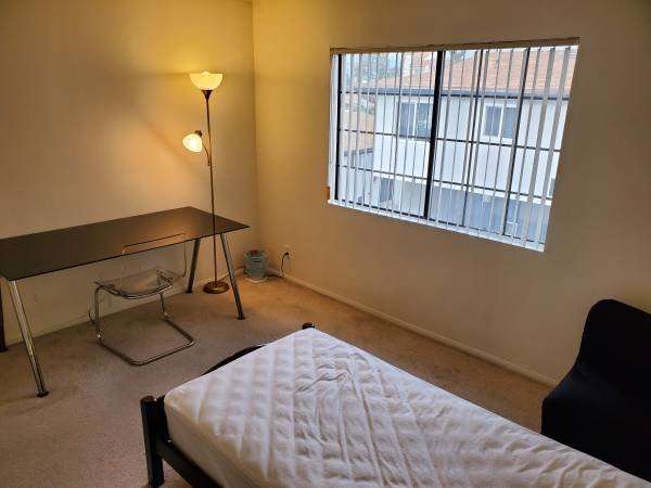 $780 / 1br - $780 for 1 bedroom fully furnished in Alhambra, CA (Alhambra)