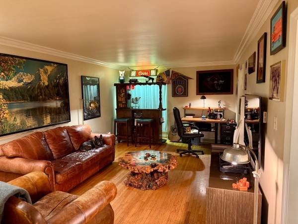 $1,200 / 2br - Room for Rent (Long Beach)