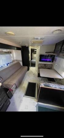 $999 for a 1-bedroom - RV for Rent (Lancaster)