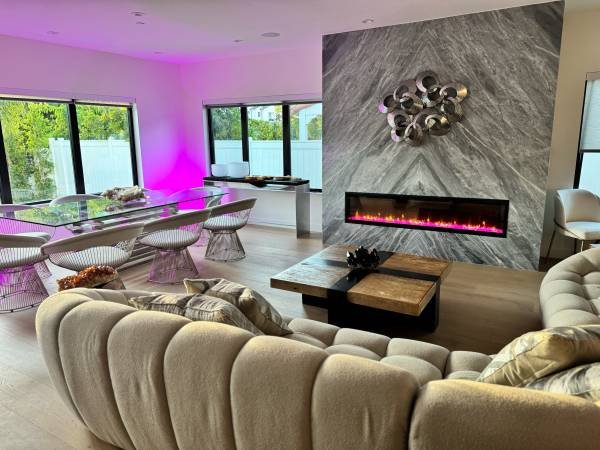 Sublet: 1-Bedroom Apartment in Downtown Toronto, $2200/month, 600 sqft, Available June 1st