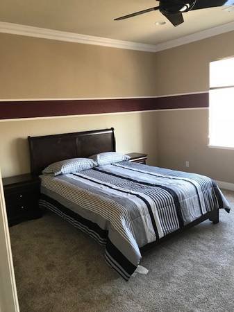 $840 / 2br - 229ft2 - Sublet or Sublease at 2 LA Locations (Los Angeles)