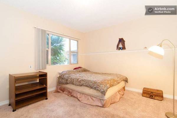 $1,295 / 3br - 350ft2 - Private Room. No Credit Required, WiFi &amp; All Included, Hablo Espanol (Long Beach)