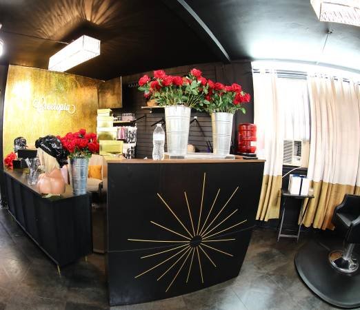 Salon Booth Rentals Leimert $100+ Week, $30 Day Rentals High Foot Traffic (Leimert Park)