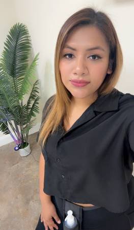 Certified Yoga Instructor Offering Personalized Sessions in New York