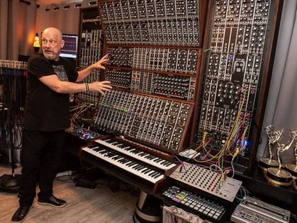 Online English Tutoring with CELTA-Certified Instructors in London