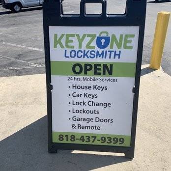 Store Front Locksmith Manager in Canoga Park