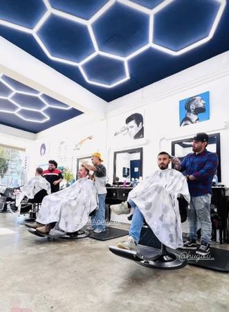 Full-Time Barber Wanted in Venice Beach